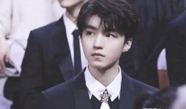 王俊凯节目爆料最新,揭秘明星背后的真实生活